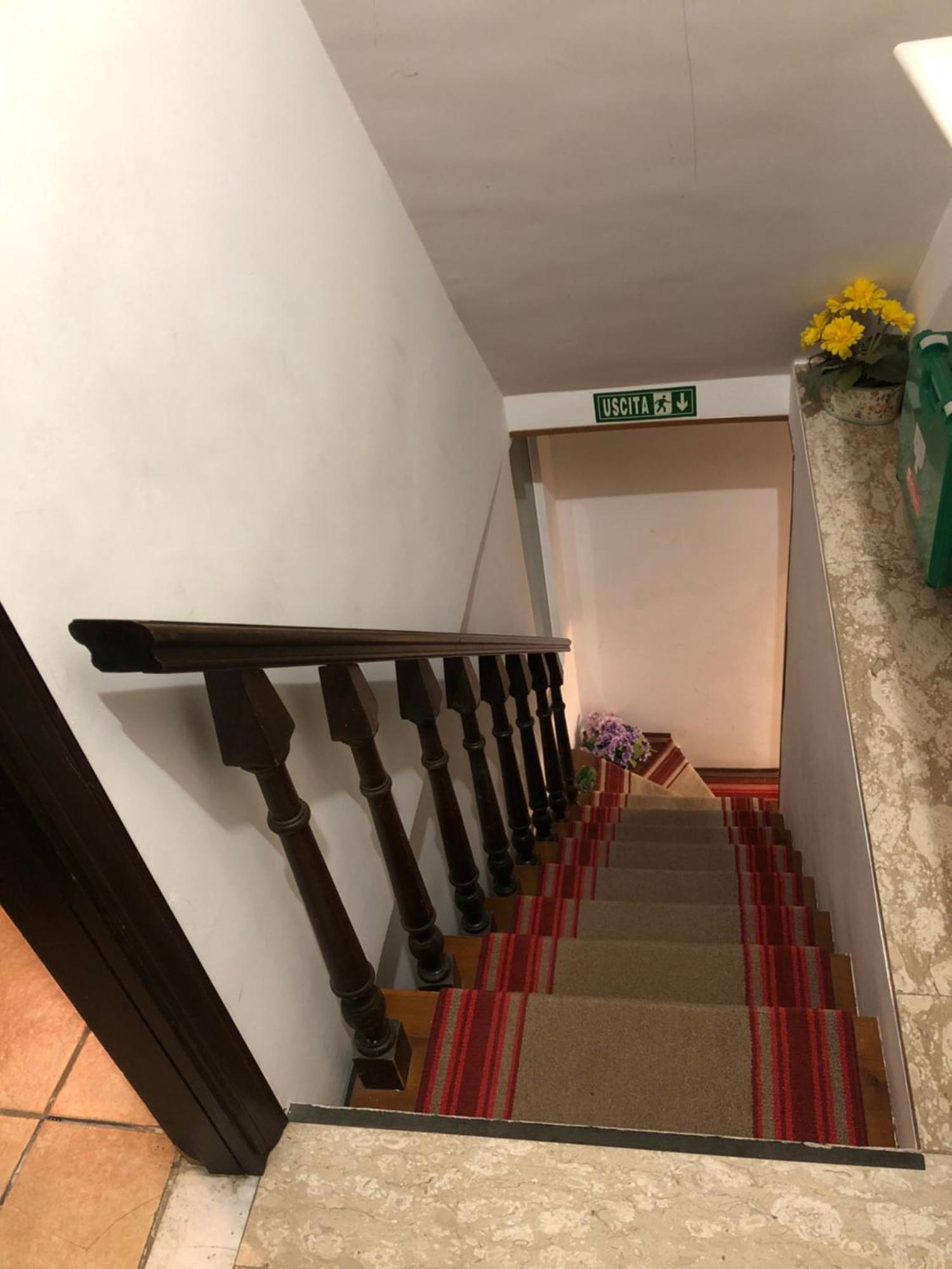 La Finestra Di Umberto Vicino Al Centro Con Parcheggio Privato Bed & Breakfast Viterbo Luaran gambar