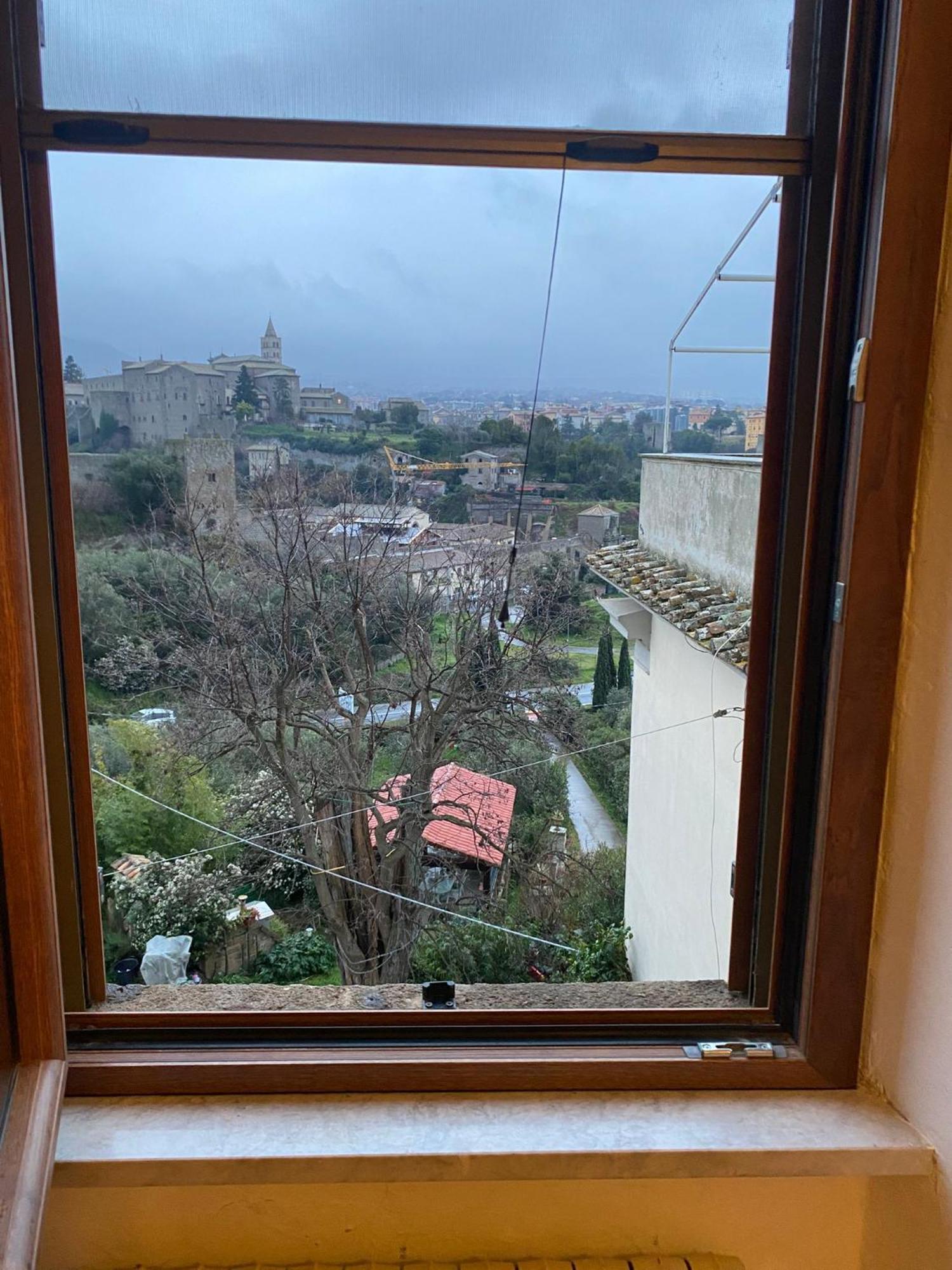 La Finestra Di Umberto Vicino Al Centro Con Parcheggio Privato Bed & Breakfast Viterbo Luaran gambar